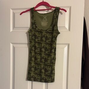 Faded Glory Womens Green Camo Tank Top